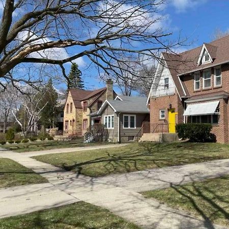 2 Bedroom Apt Near Great Lakes Naval Base And 6 Flags ووكيغان المظهر الخارجي الصورة