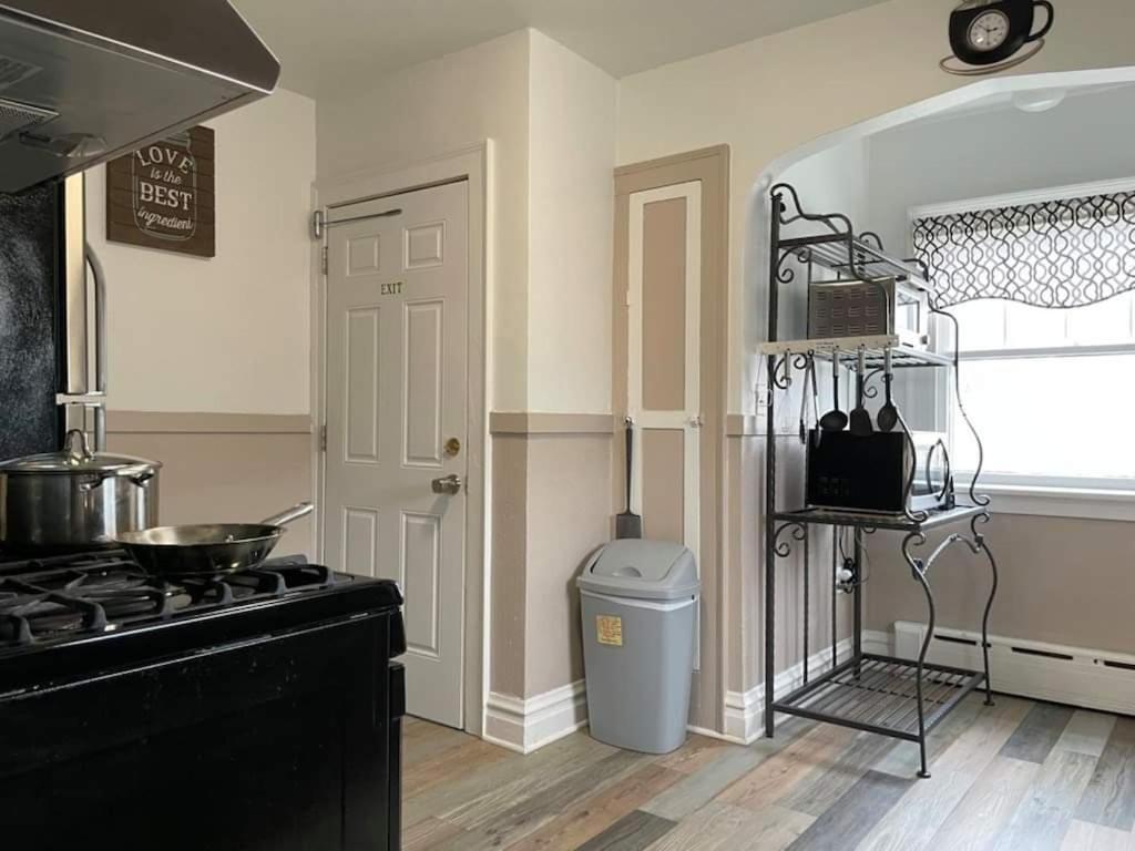 2 Bedroom Apt Near Great Lakes Naval Base And 6 Flags ووكيغان المظهر الخارجي الصورة